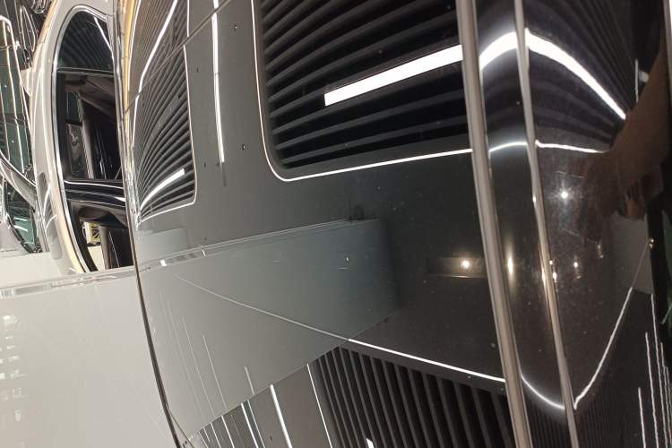 Used Mercedes-Benz EQE 2022 350 Pioneer Edition Roof