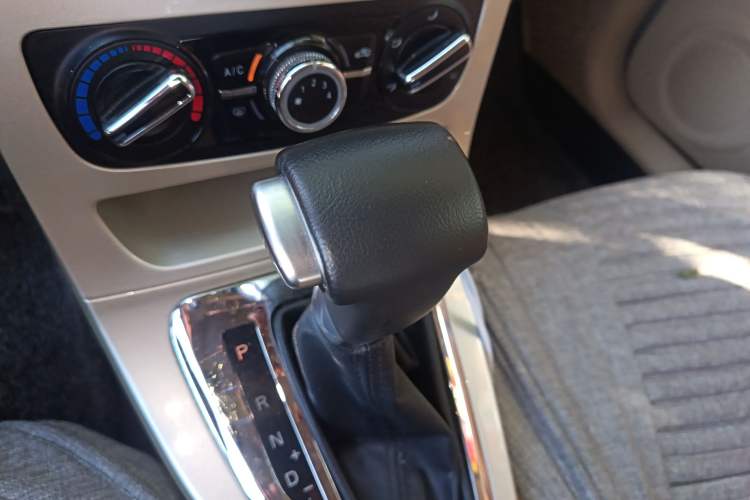 Used Brilliance H320 2012 1.5L Automatic Comfort Edition
