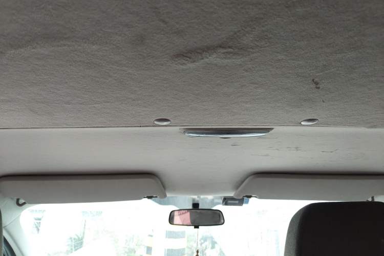 Used Ford Transit 2017 2.0T Diesel Multi-Purpose Commercial Vehicle Short Wheelbase Low Roof China V Standard