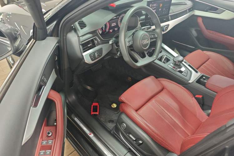 Used Audi A4L 2021 40 TFSI Enjoy Life Edition
