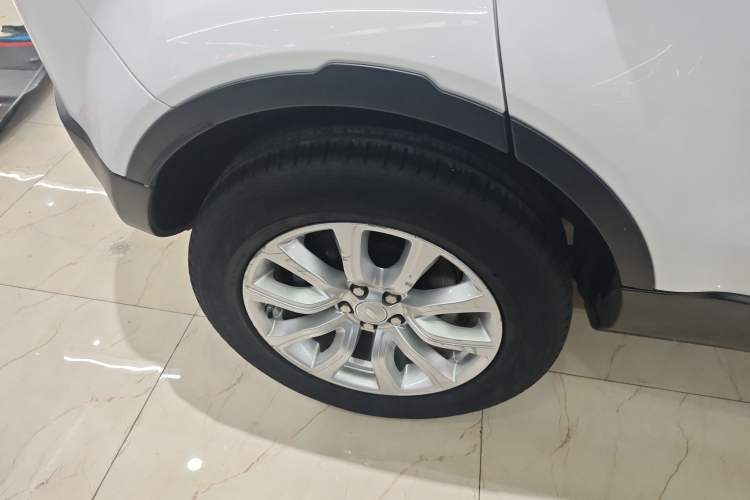 Used Land Rover Range Rover Evoque 2018 240PS PURE Style Edition
