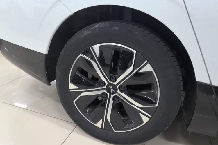 Used XPeng P5 2021 510G Right Rear Wheel Hub