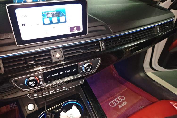 Used Audi A4L 2019 40 TFSI Fashion Version China V
