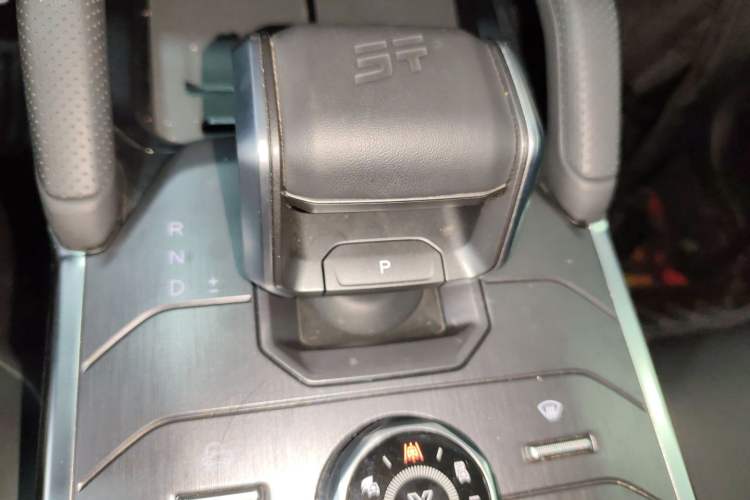 Used JETOUR Traveler 2023 2.0T All-Wheel-Drive CrossPRO