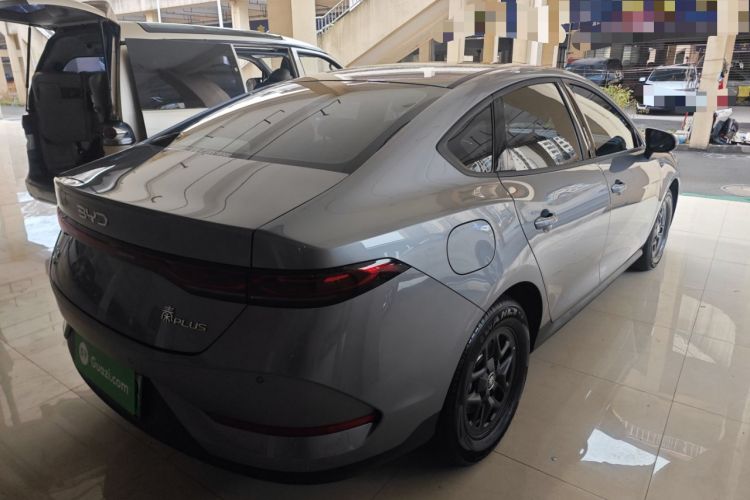 Used BYD Qin PLUS 2025 DM-i Smart Drive 55KM Leading Model
