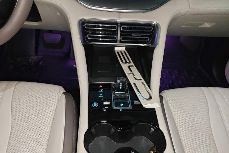 Used BYD Song PLUS New Energy 2025 DM-i Smart Drive 112KM Prestige Model