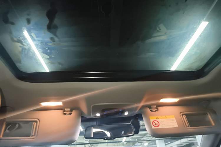 Used Toyota Camry 2021 2.5G Luxury Edition Headliner