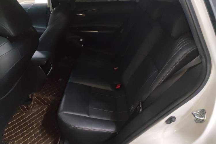 Used Toyota Harrier 2022 2.0L CVT Two-Wheel Drive Luxury Edition