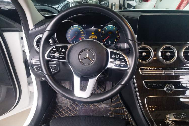 Used Mercedes-Benz C-Class 2021 C 200 L Fashion Model
