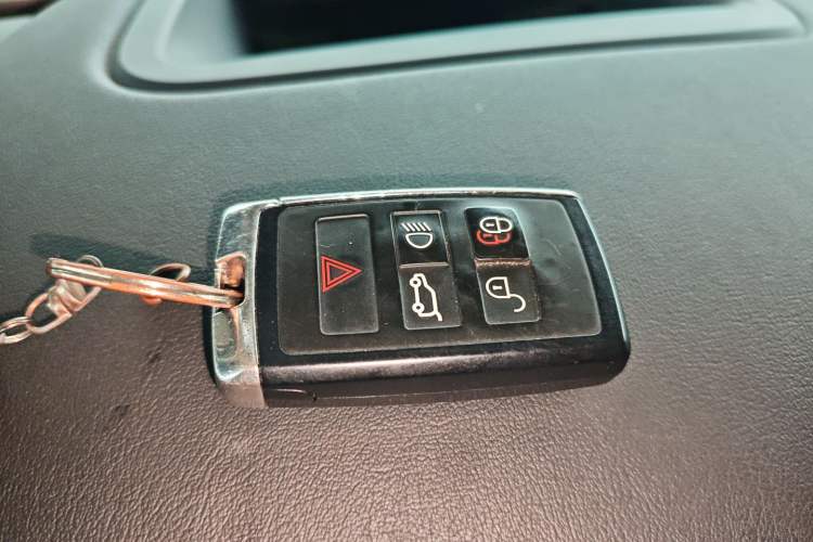 Used Land Rover Range Sport 2019 3.0 L6 HSE DYNAMIC Vehicle Key