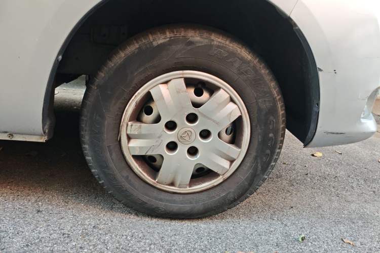 Used CHANGAN KAICHENG Ruixing M70 2018 1.5L Comfort Model Flat-Top Hatchback DAM15DL
