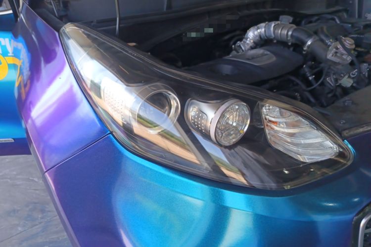 Used Kia KX5 2016 1.6T Automatic Two-Wheel Drive DLX Right Front Headlight