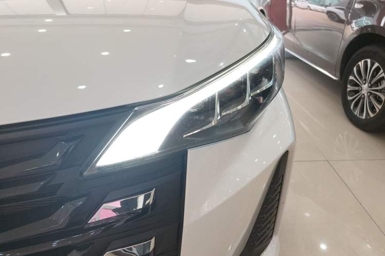 Used GAC Trumpchi M6 2023 PRO 270T DCT Luxury Edition Left Front Headlight