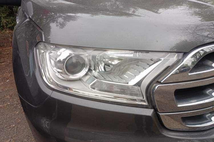 Used Ford Everest 2016 2.0T Gasoline Automatic 4x4 Luxury Edition