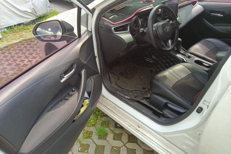 Used Toyota Corolla 2021 1.2T S-CVT Pioneer Edition Driver Seat