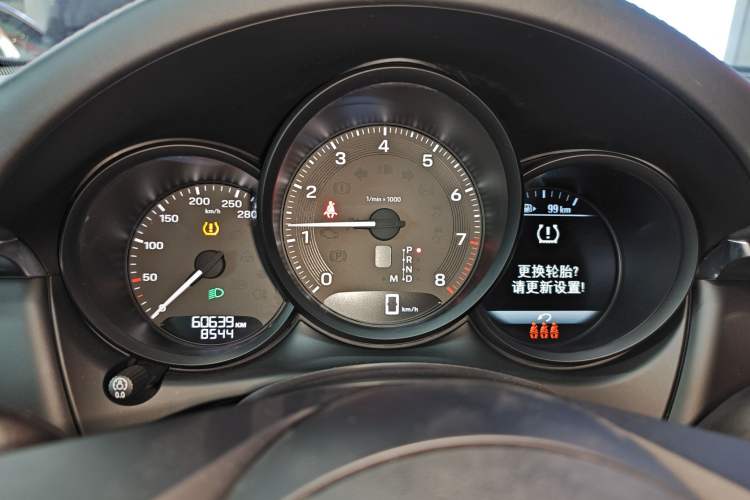 Used Porsche Macan 2023 Macan 2.0T