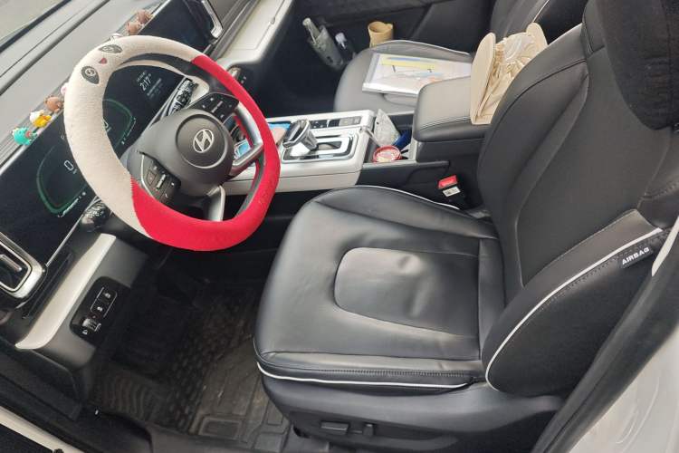 Used Hyundai ix35 2023 Musso 2.0L Deluxe Edition DLX
