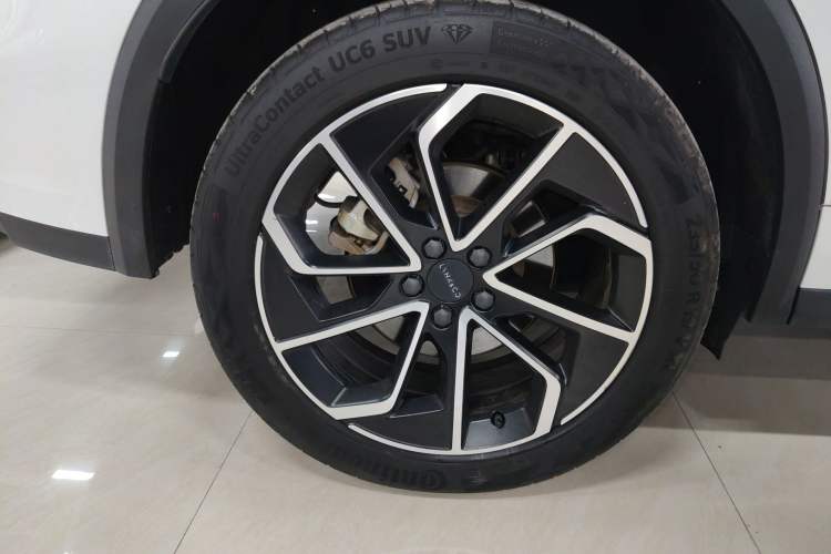 Used Lynk & Co 01 EM-P 2023 1.5TD EM-P PM Exterior 8