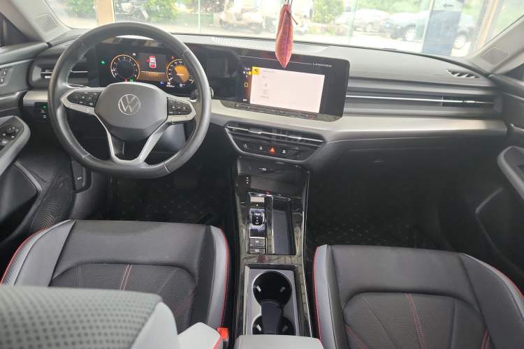 Used Volkswagen Lamando 2022 Lingdu L 280TSI DSG Spicy Edition Center Console