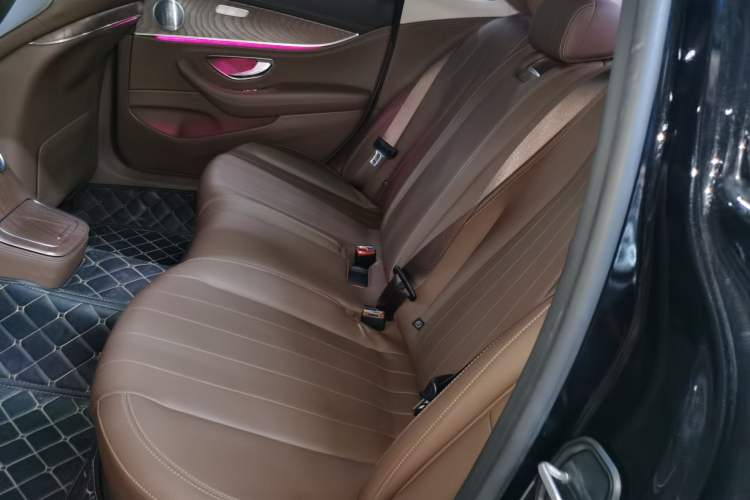 Used Mercedes-Benz E-Class New Energy 2022 Second Facelift E 350 e L Plug-in Hybrid Sedan