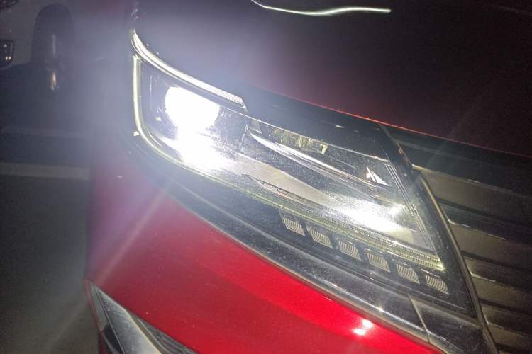 Used Roewe i6 New Energy 2017 45T Hybrid Connective Smart Luxury Edition