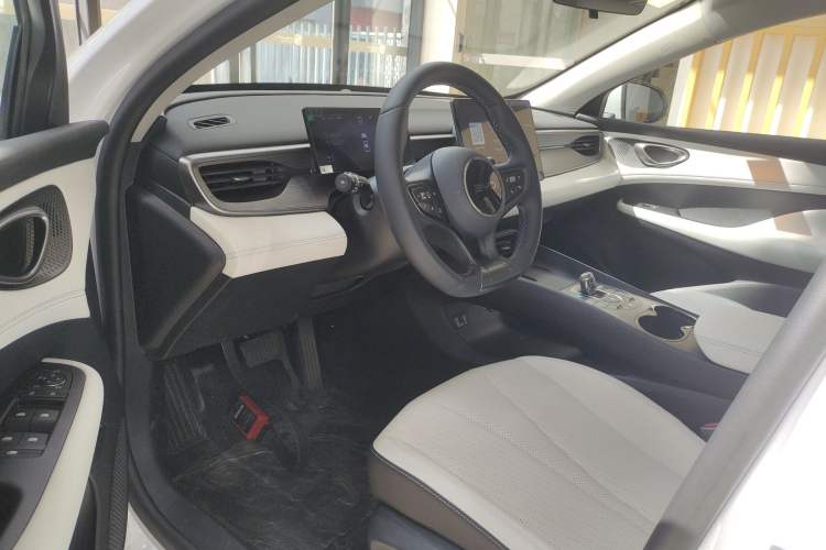 Used BYD Seal 05 DM-i 2025 DM-i Intelligent Drive 120KM Flagship Model Driver Seat