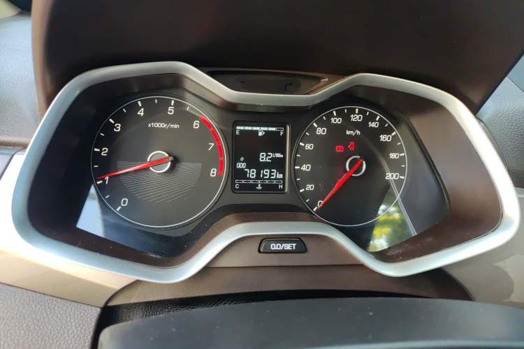 Used Baojun 310W 2017 1.5L Manual Comfort Version China V
