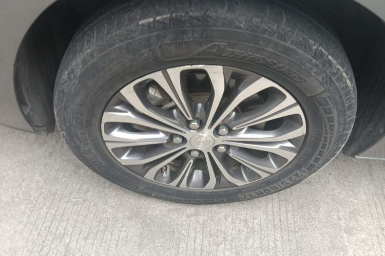 Used Buick GL8 2020 Land Cruiser Executive Class 652T Comfort Model