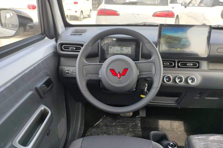 Used Wuling Zhiguang New Energy 2025 Comfort Model Steering Wheel