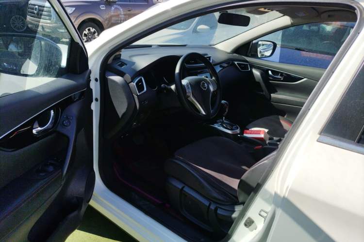 Used Nissan Qashqai 2017 2.0L CVT Smart Enjoyment Version China V Standard
