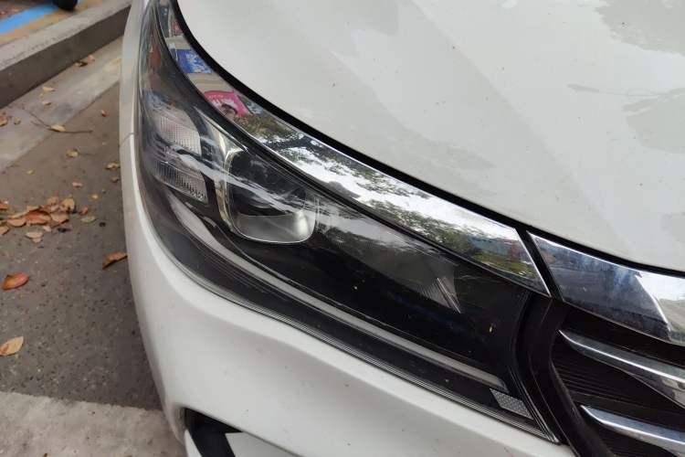 Used GAC Trumpchi GA4 2018 200T Automatic Luxury Edition Exterior 6