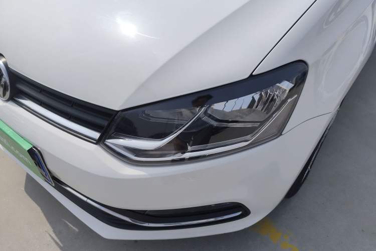 Used Volkswagen Polo 2016 1.6L Automatic Comfort Model