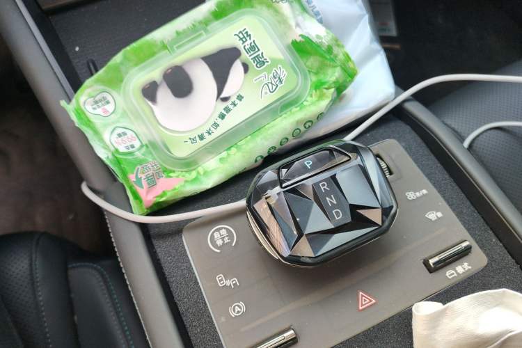 Used BYD Qin L 2025 DM-i Smart Drive 120KM Leading Model
