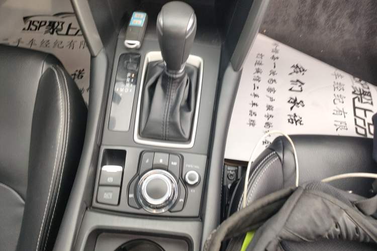 Used Mazda CX-4 2018 2.0L Automatic Two-Wheel Drive Blue Sky Dynamic Version China V Standard