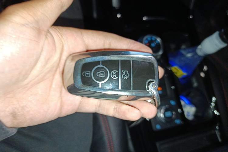 Used Ford Explorer 2020 EcoBoost 285 4x4 Sport Edition ST-LINE 6-Seater