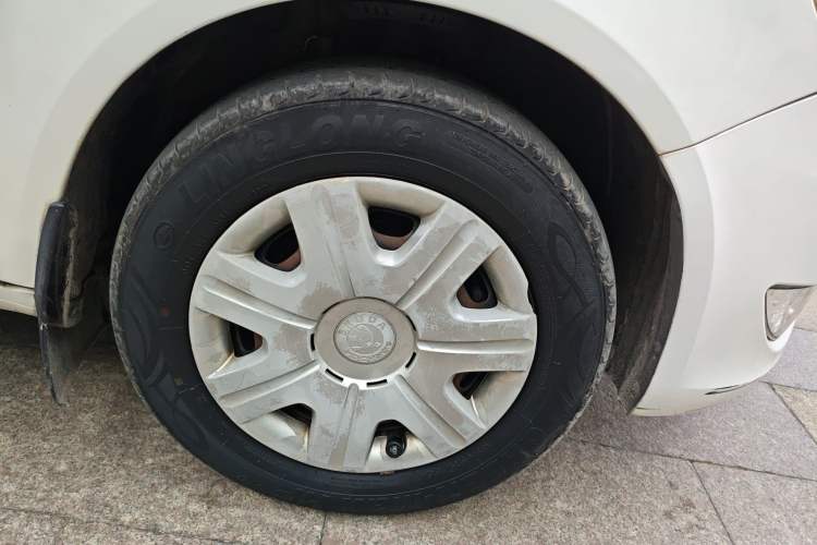 Used Skoda Fabia 2012 1.4L Manual Crystal Edition
