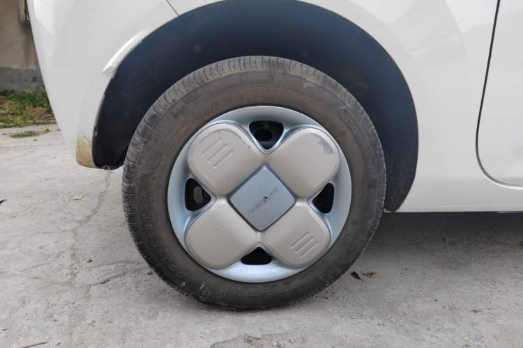 Used Geely Galaxy Panda 2024 Panda Mini 200km Endurance Bear
