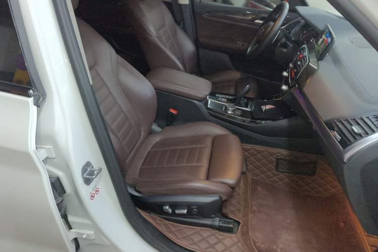 Used BMW X3 2018 xDrive30i Luxury Model M Sport Package China V Right Front Seat