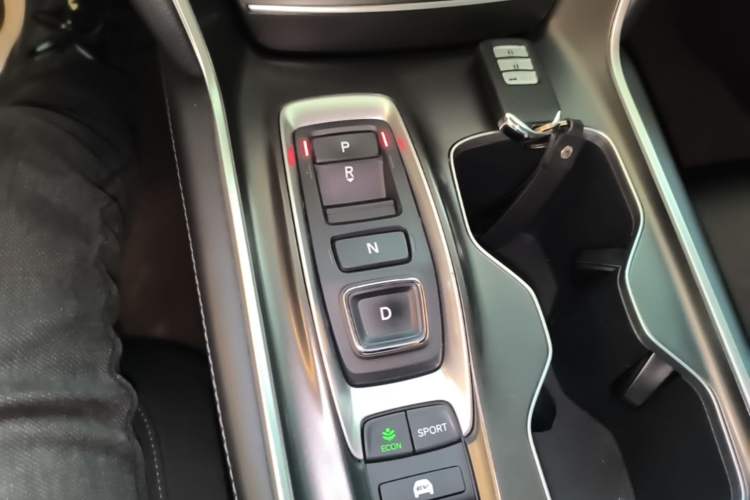 Used Honda Accord 2022 Xingyue L Hybrid 2.0L Rui Ku Edition Gear Lever