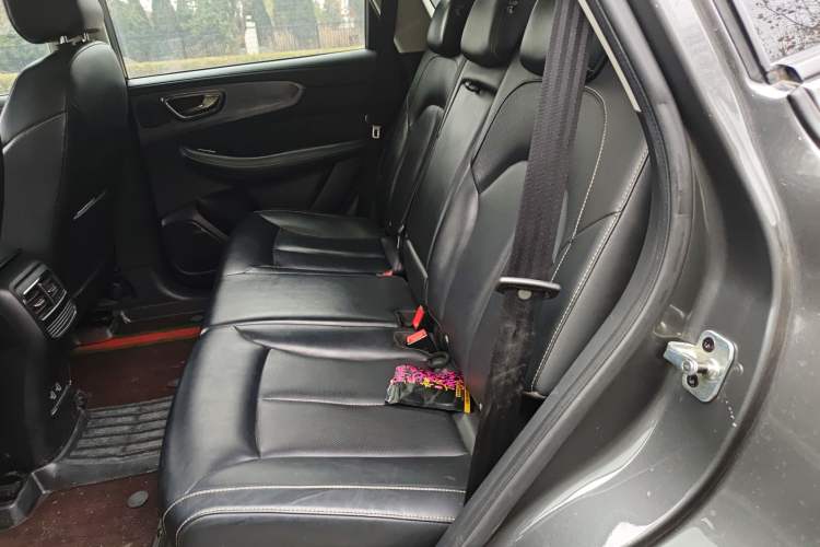 Used Roewe RX5 New Energy 2021 ePLUS National Trend Ronglin Luxury Edition Left Rear Seat