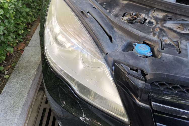 Used Mercedes-Benz R-Class 2010 R 300 L Business Model
