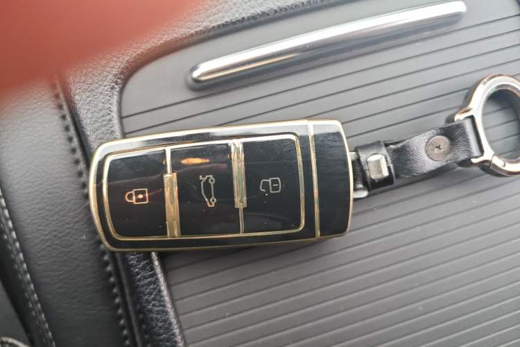 Used Volkswagen FAW-Volkswagen CC 2015 1.8TSI Luxury Model Vehicle Key