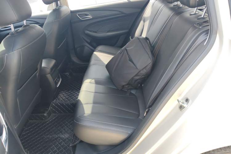 Used Roewe i5 2020 1.5L Manual 4G Connect Leehao Flagship Edition