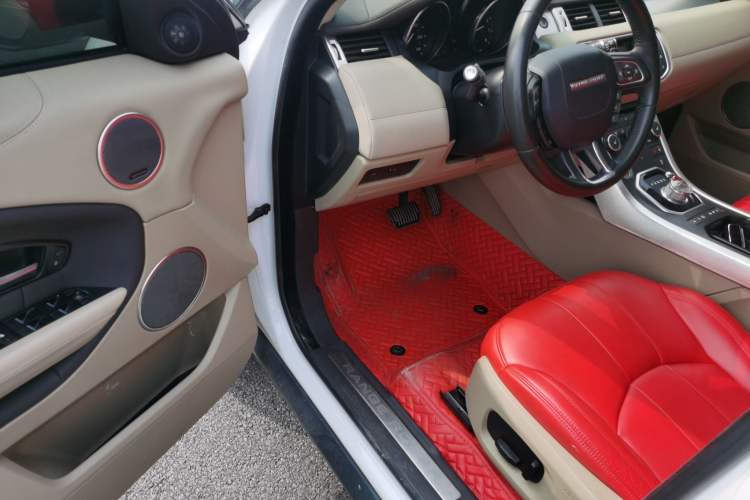 Used Land Rover Range Evoque 2016 2.0T SE Smart Glow Edition
