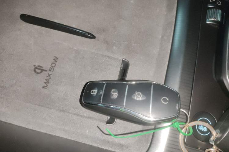 Used BYD Song L EV 2024 602 km All-Wheel-Drive Excellence Version