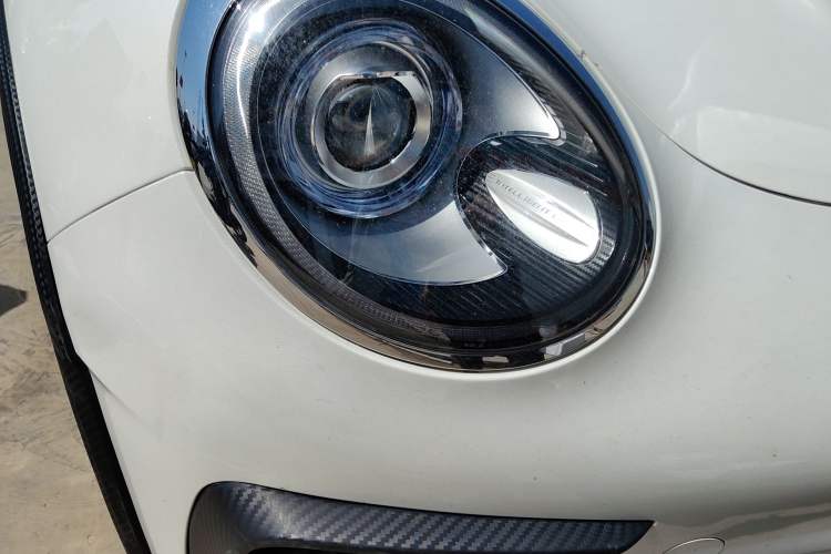 Used ORA Good Cat GT 2023 Mulan Edition 401km Luxury Version Right Front Headlight