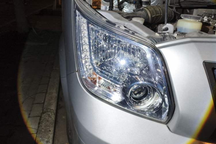 Used Foton Toano 2021 2.0T Manual Tongtu Long Wheelbase Mid-Height 5/6/7-Seater 4F20TC3 Right Front Headlight