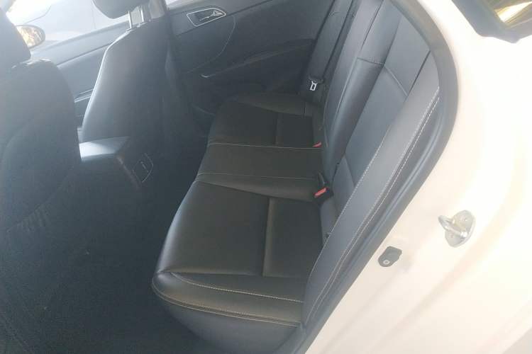 Used Hyundai Mistra 2017 1.6T Automatic Smart GLS China V Standard Left Rear Seat