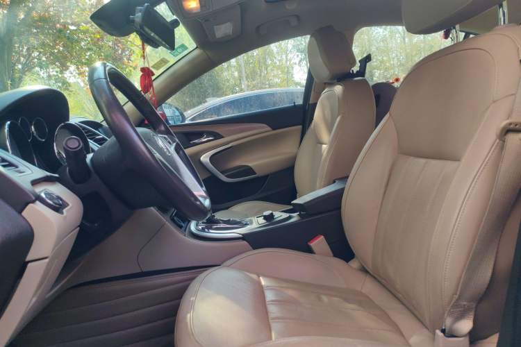 Used Buick Regal 2012 2.4L SIDI Flagship Edition Left Front Seat