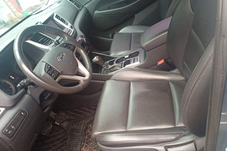 Used Hyundai Tucson 2015 1.6T Dual-Clutch Two-Wheel-Drive Smart Model Left Front Seat